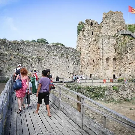 Hébergement de vacances Le Bocage Vendeen Maison 6 Personnes, Dans Résidence Privée, Village Vacances, Au Coeur D'un Golf 18 Trous, Accès Piscines Gratuit