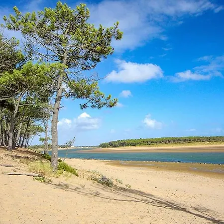 Le Bocage Vendeen Maison 6 Personnes, Dans Résidence Privée, Village Vacances, Au Coeur D'un Golf 18 Trous, Accès Piscines Gratuit Hébergement de vacances